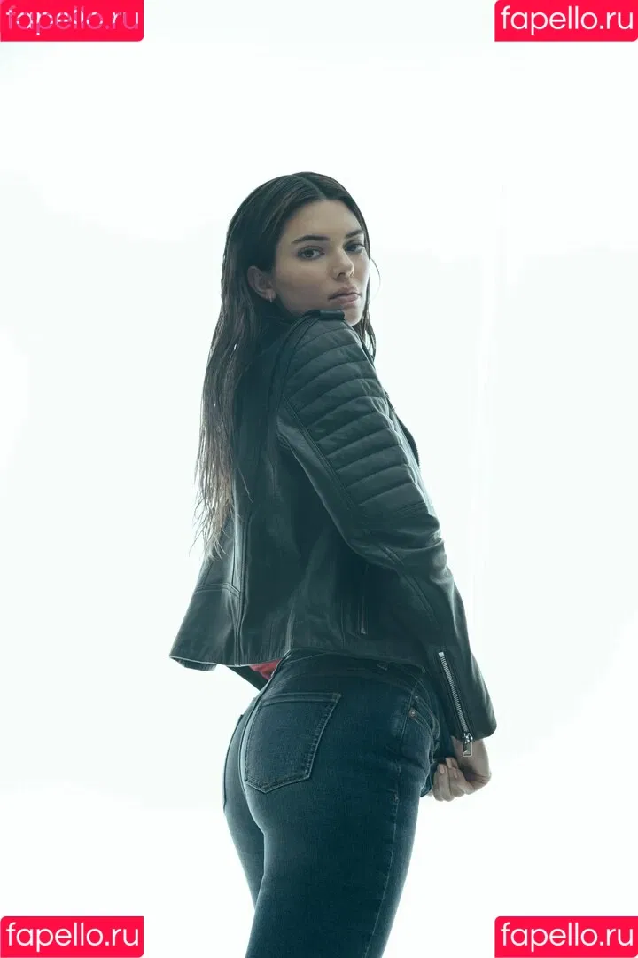 Kendall Jenner Onlyfans Photo Gallery 