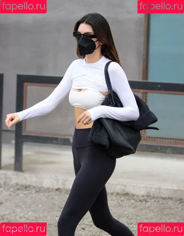 Kendall Jenner Onlyfans Photo Gallery 