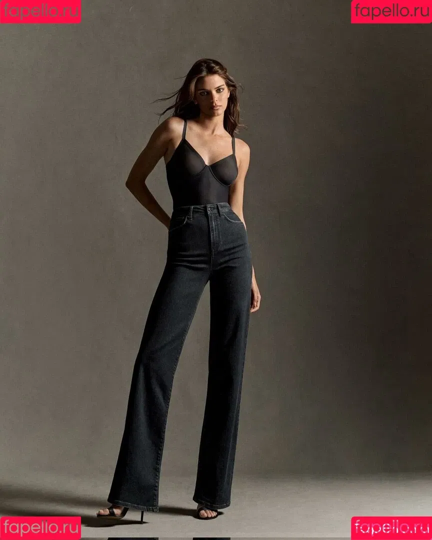 Kendall Jenner Onlyfans Photo Gallery 