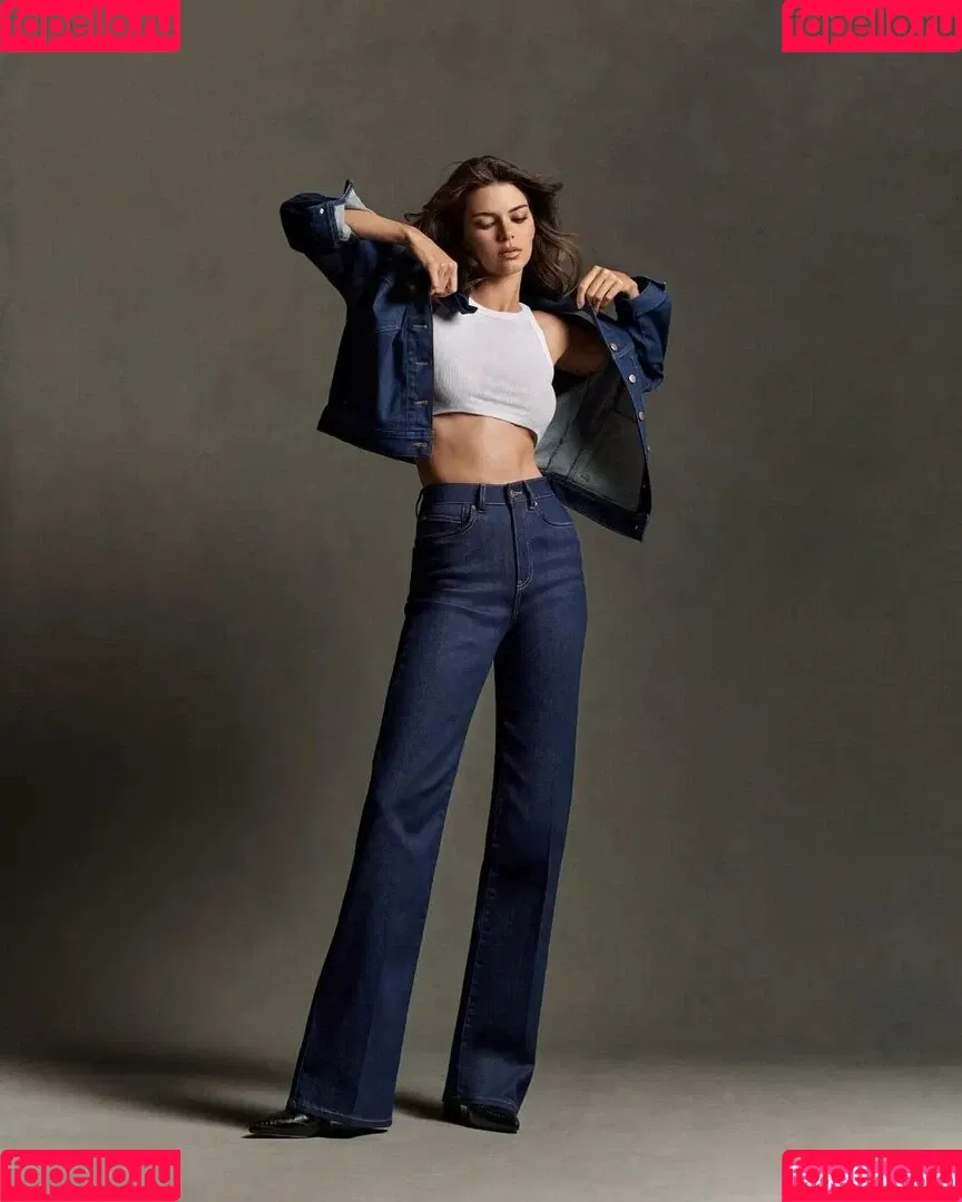 Kendall Jenner Onlyfans Photo Gallery 