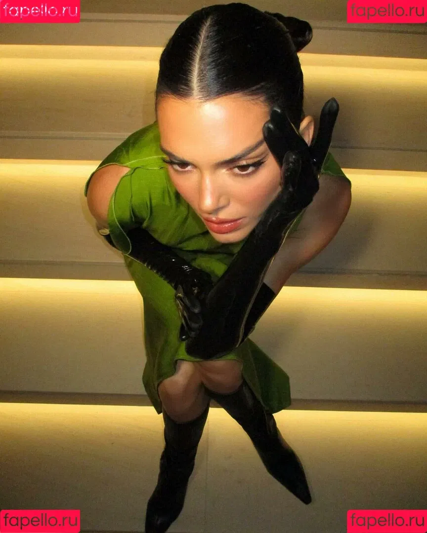 Kendall Jenner Onlyfans Photo Gallery 