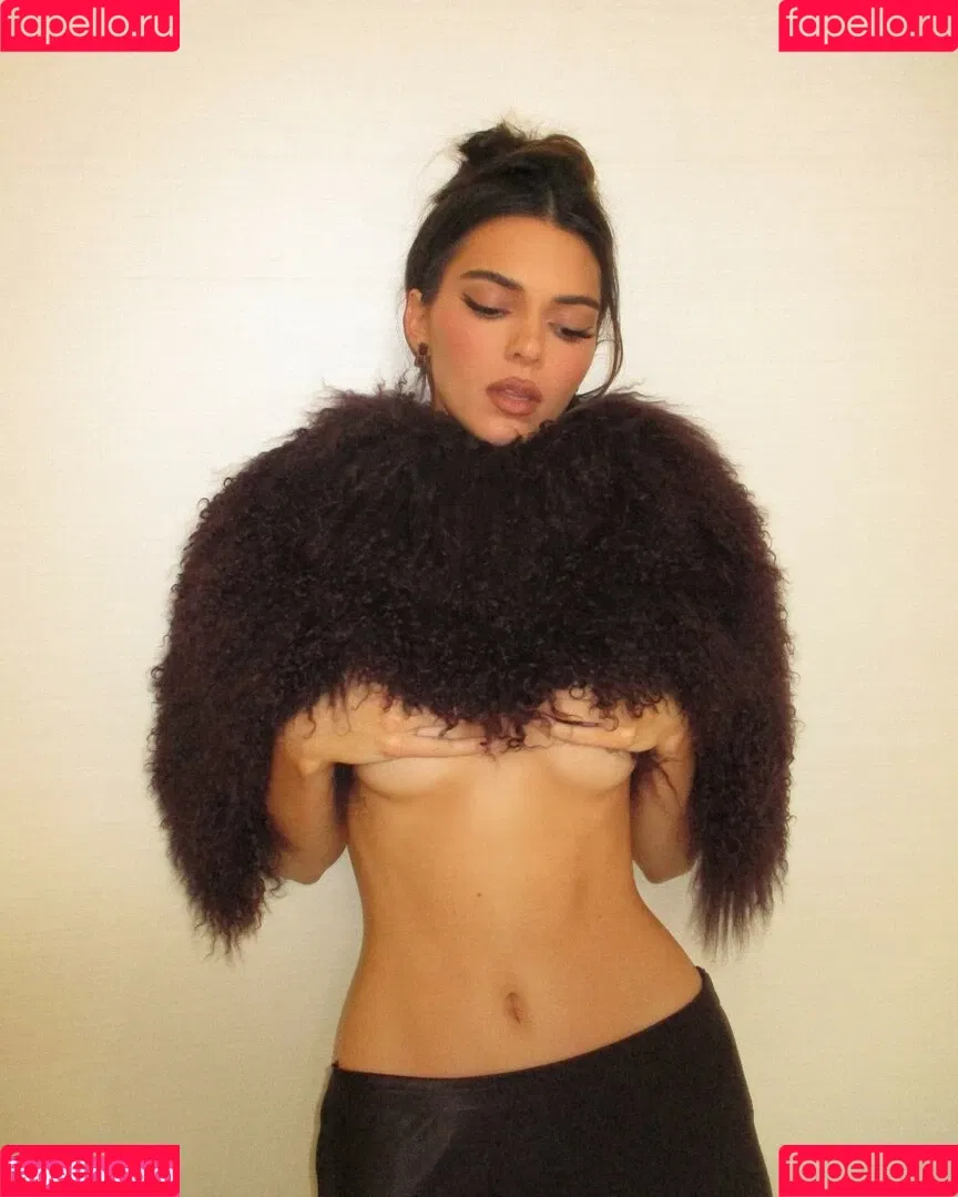 Kendall Jenner Onlyfans Photo Gallery 