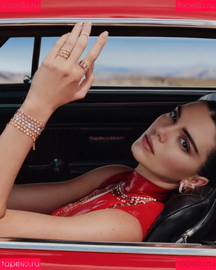 Kendall Jenner Onlyfans Photo Gallery 