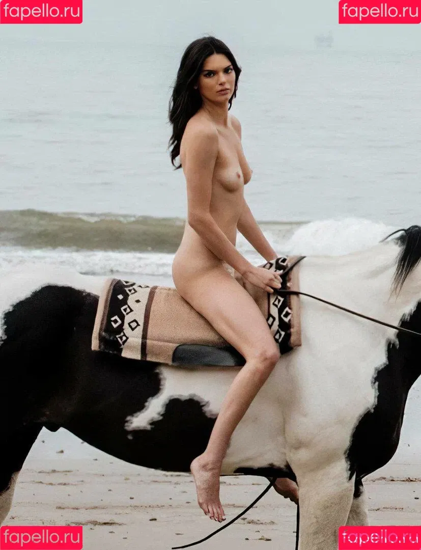 Kendall Jenner Onlyfans Photo Gallery 