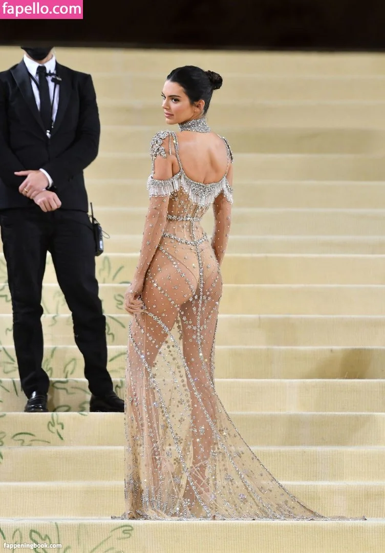 Kendall Jenner Onlyfans Photo Gallery 