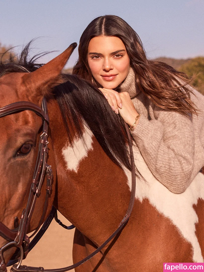 Kendall Jenner Onlyfans Photo Gallery 