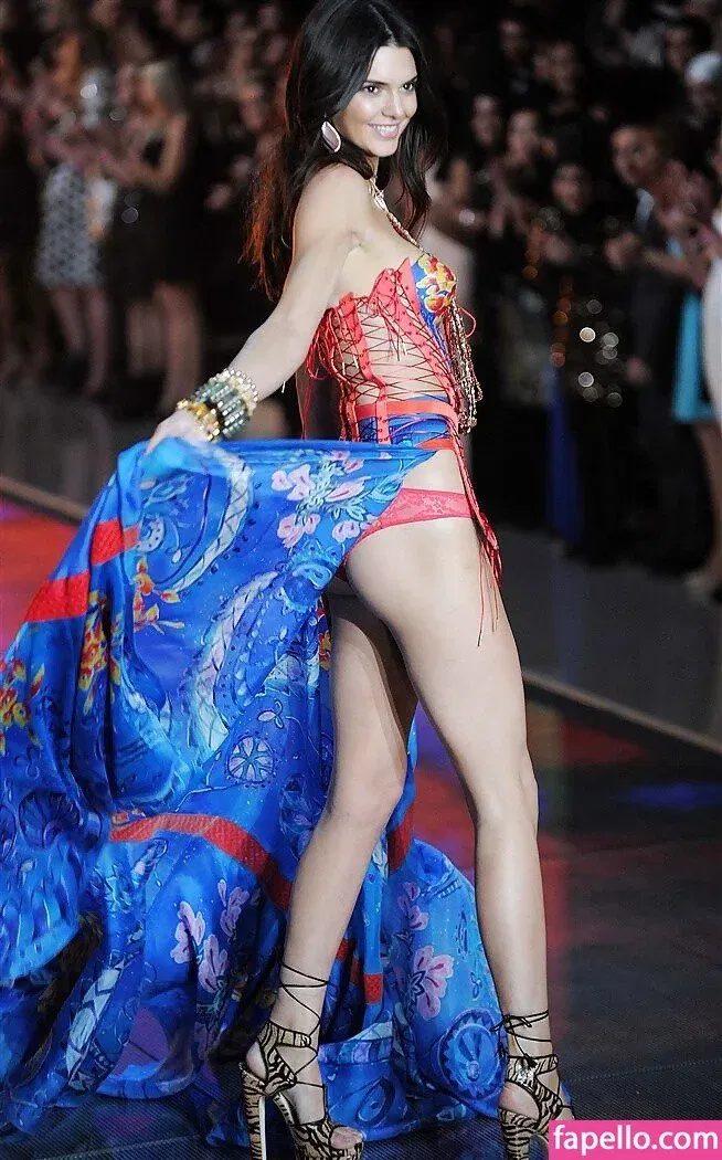 Kendall Jenner Onlyfans Photo Gallery 