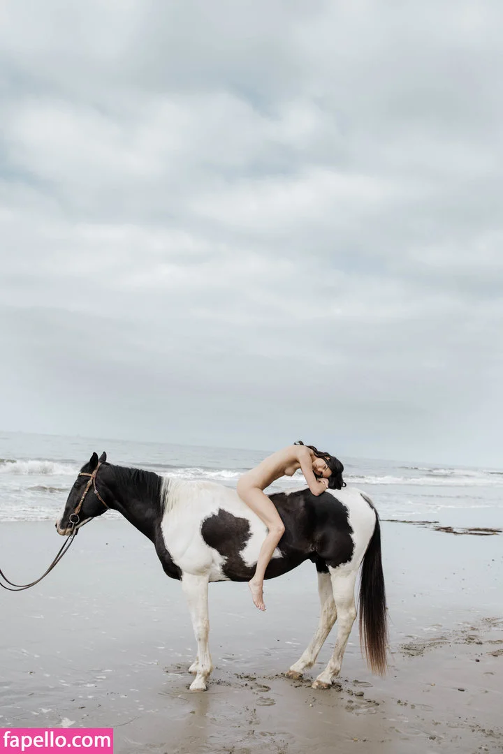 Kendall Jenner Onlyfans Photo Gallery 