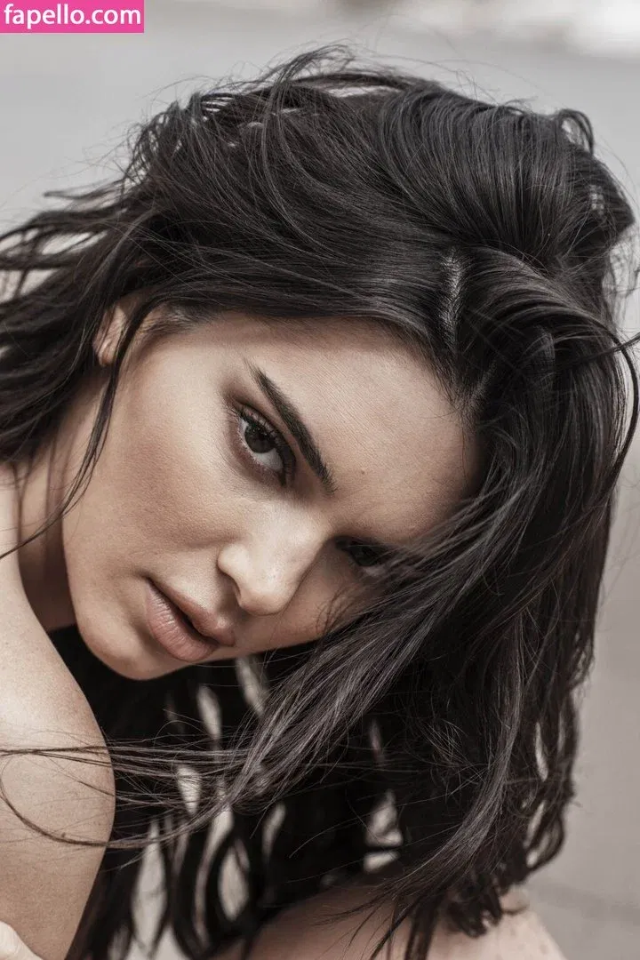 Kendall Jenner Onlyfans Photo Gallery 