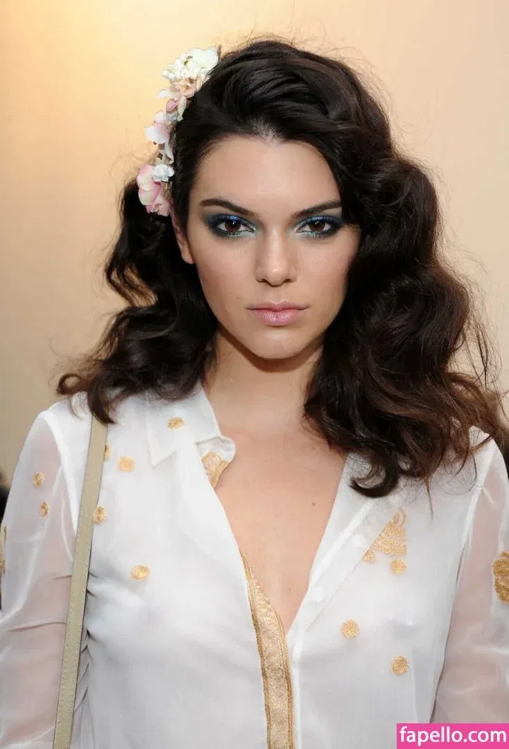 Kendall Jenner Onlyfans Photo Gallery 