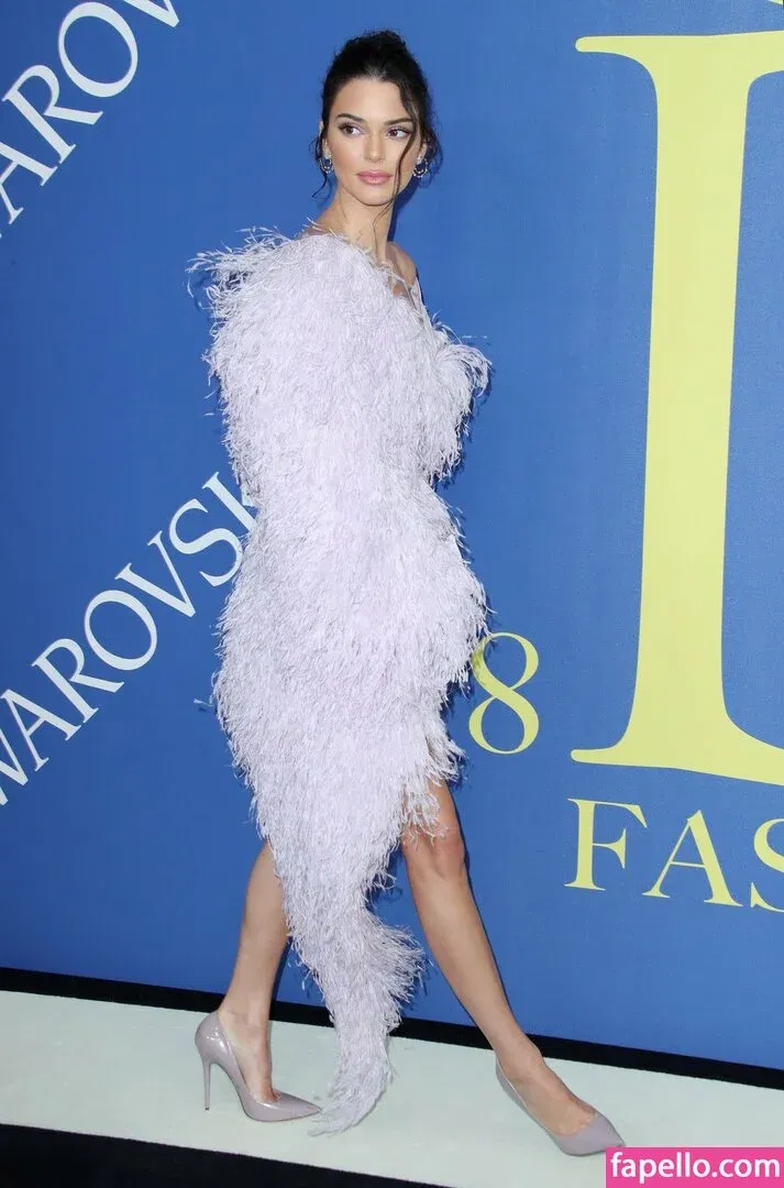 Kendall Jenner Onlyfans Photo Gallery 