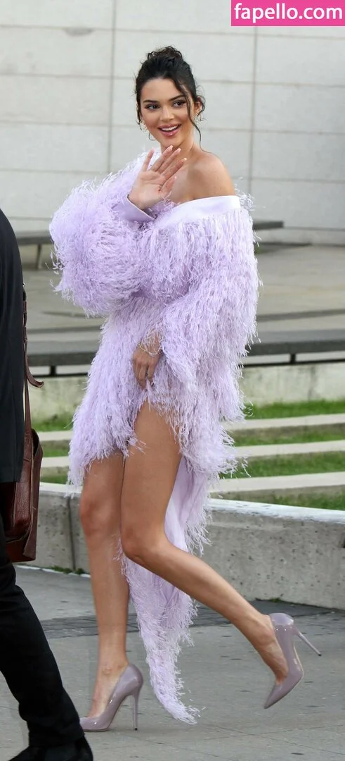 Kendall Jenner Onlyfans Photo Gallery 