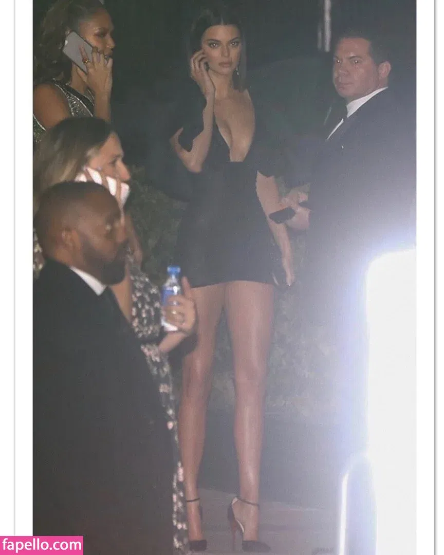 Kendall Jenner Onlyfans Photo Gallery 