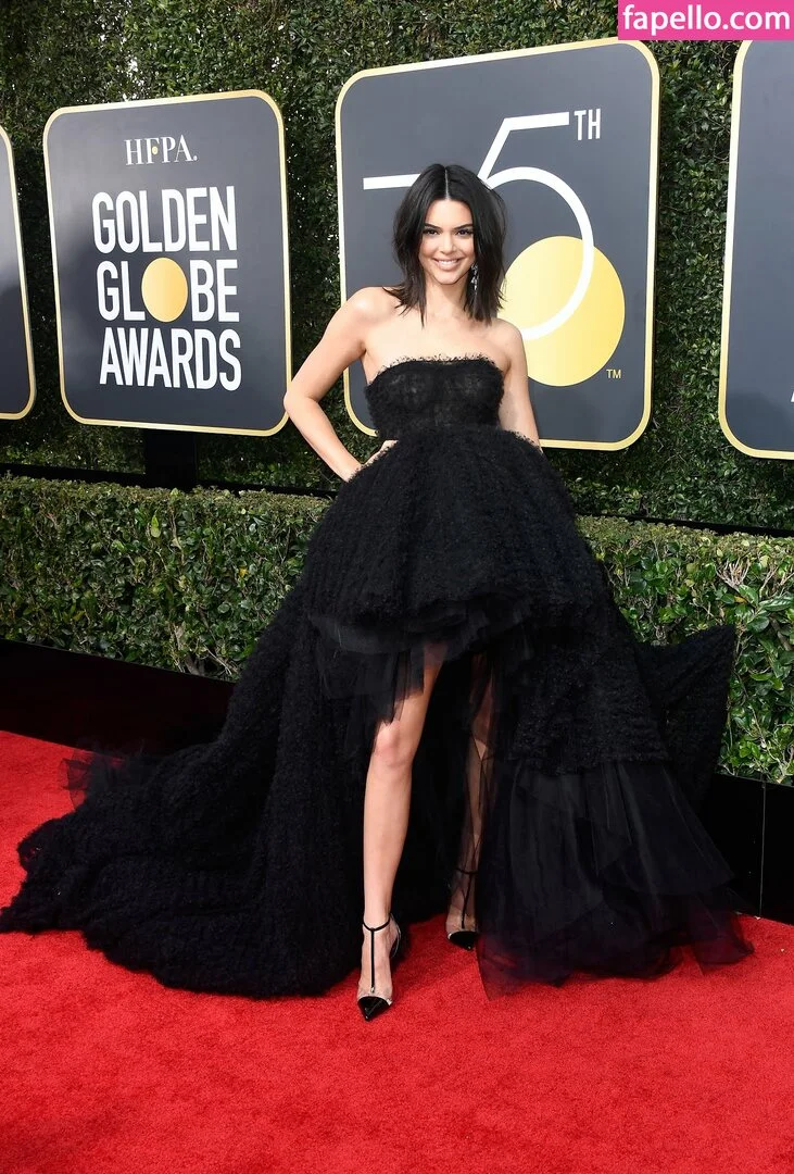 Kendall Jenner Onlyfans Photo Gallery 