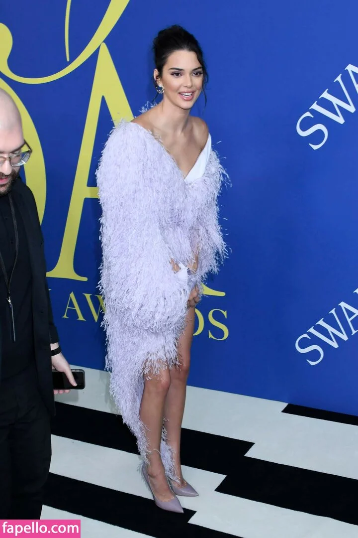 Kendall Jenner Onlyfans Photo Gallery 