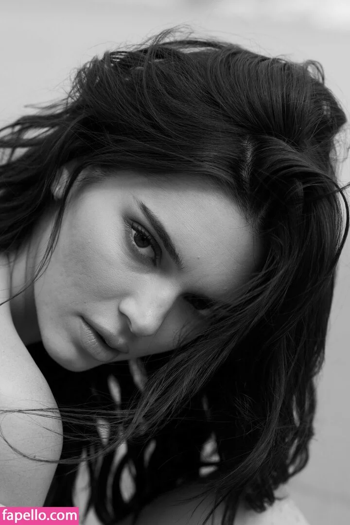 Kendall Jenner Onlyfans Photo Gallery 