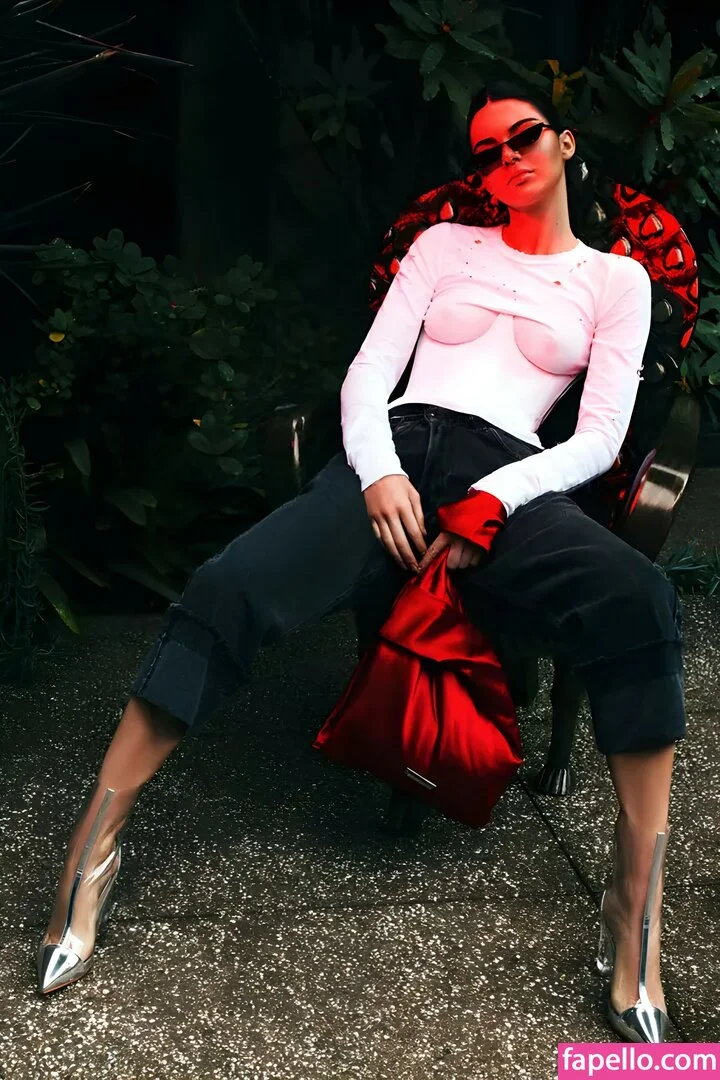 Kendall Jenner Onlyfans Photo Gallery 