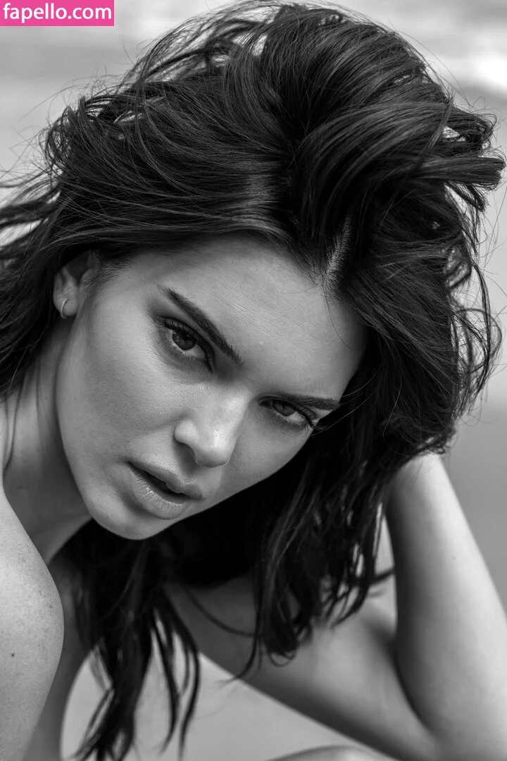 Kendall Jenner Onlyfans Photo Gallery 