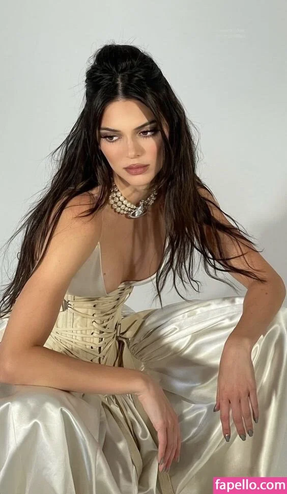 Kendall Jenner Onlyfans Photo Gallery 