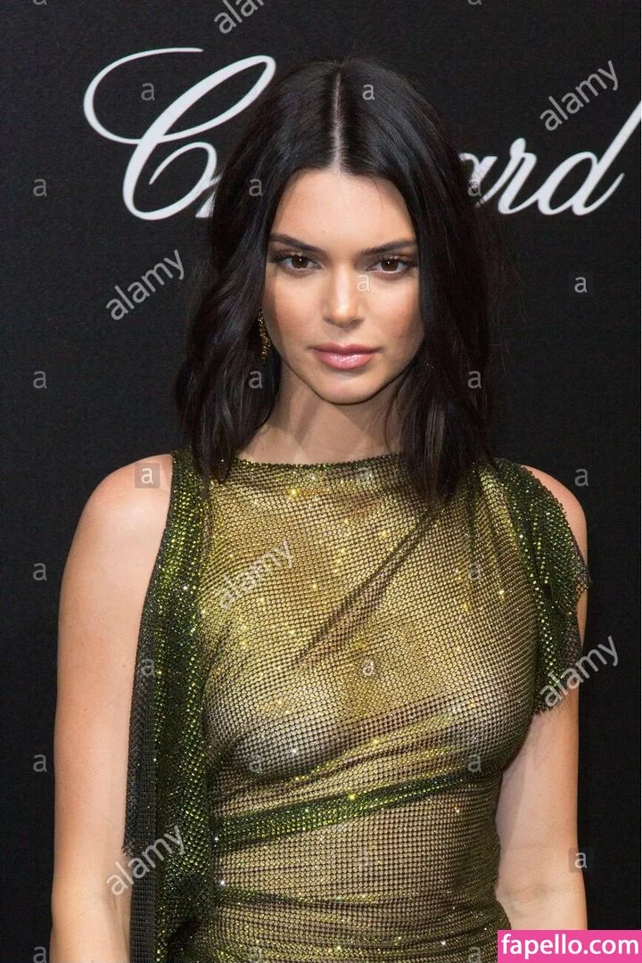 Kendall Jenner Onlyfans Photo Gallery 