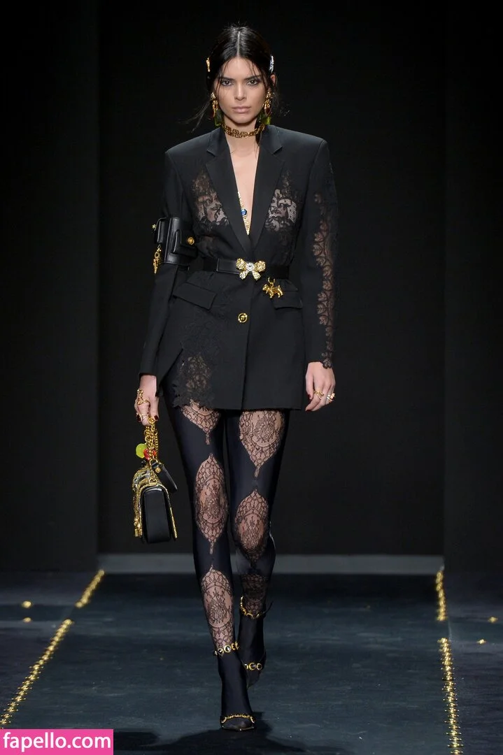 Kendall Jenner Onlyfans Photo Gallery 