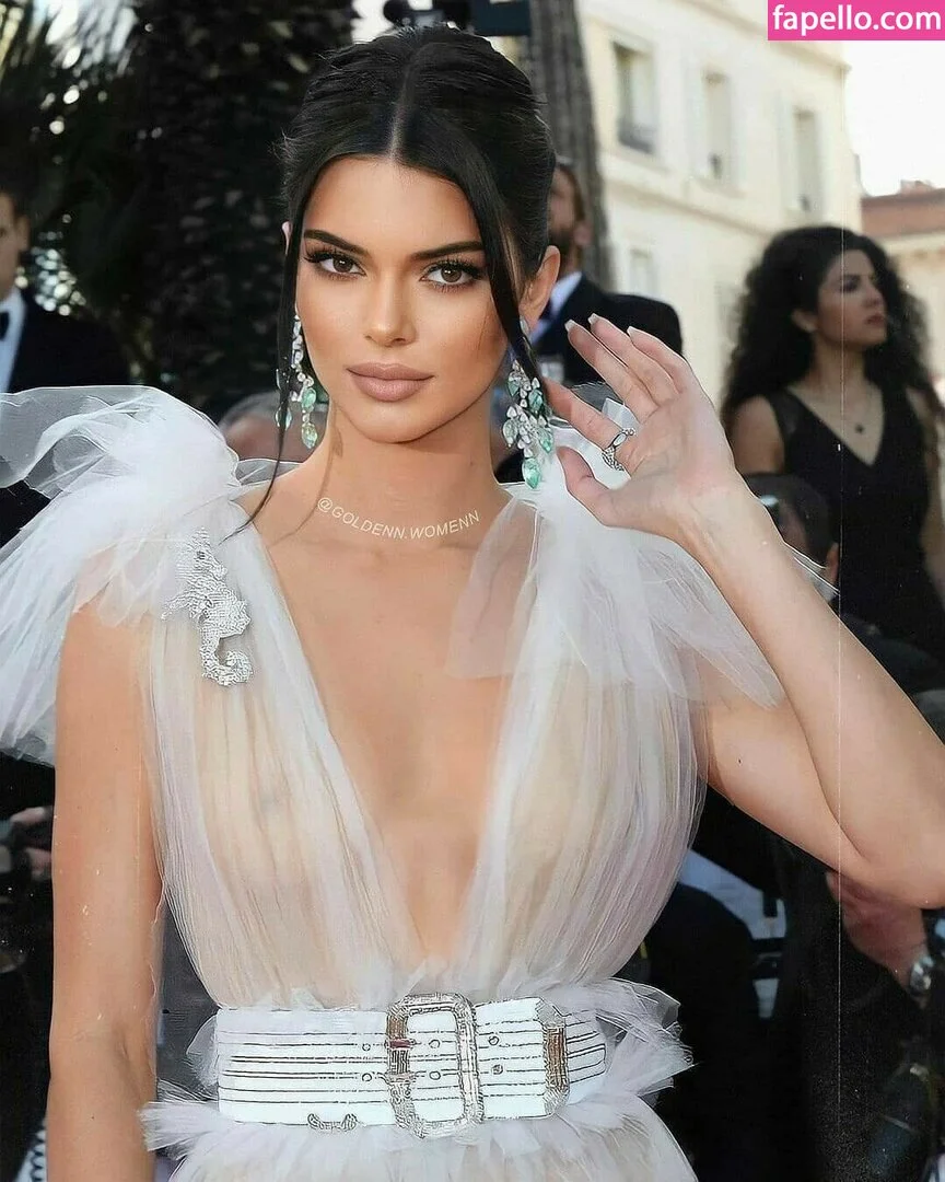 Kendall Jenner Onlyfans Photo Gallery 