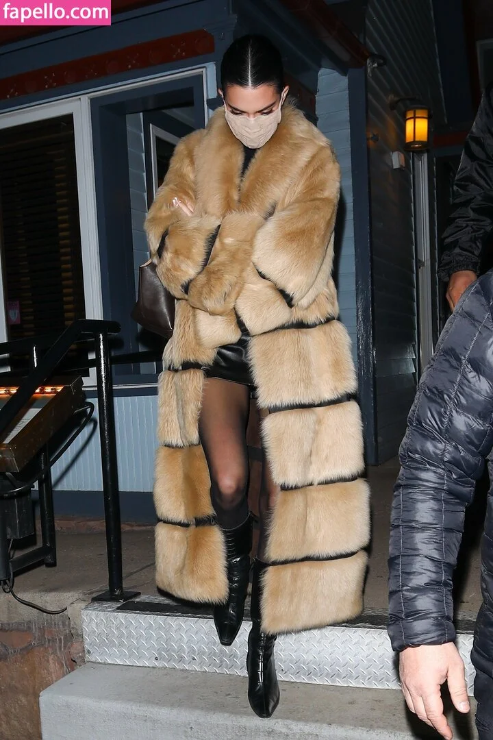 Kendall Jenner Onlyfans Photo Gallery 