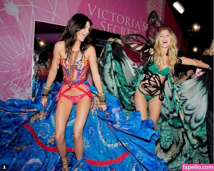 Kendall Jenner Onlyfans Photo Gallery 