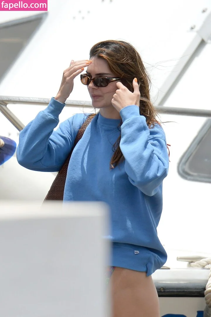 Kendall Jenner Onlyfans Photo Gallery 