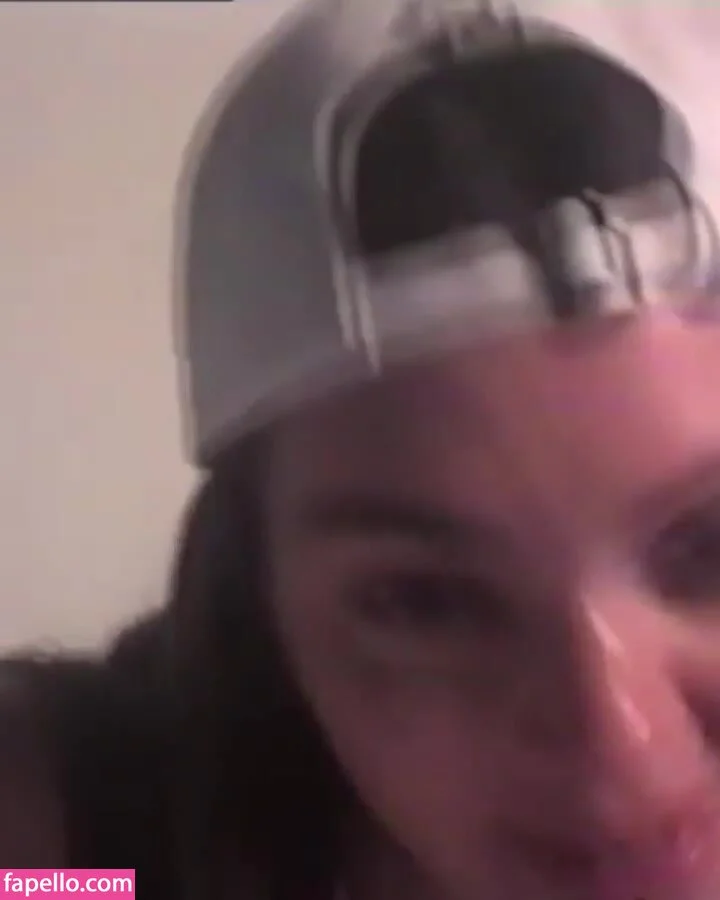 Kendall Jenner Onlyfans Photo Gallery 