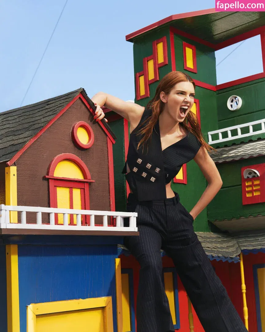 Kendall Jenner Onlyfans Photo Gallery 