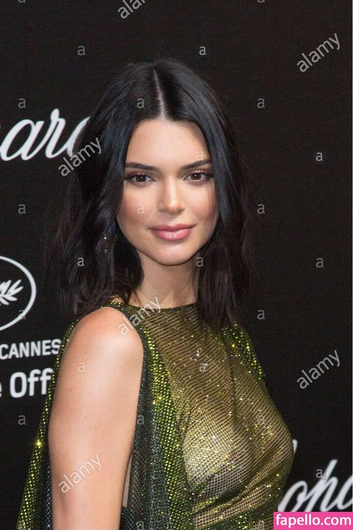 Kendall Jenner Onlyfans Photo Gallery 