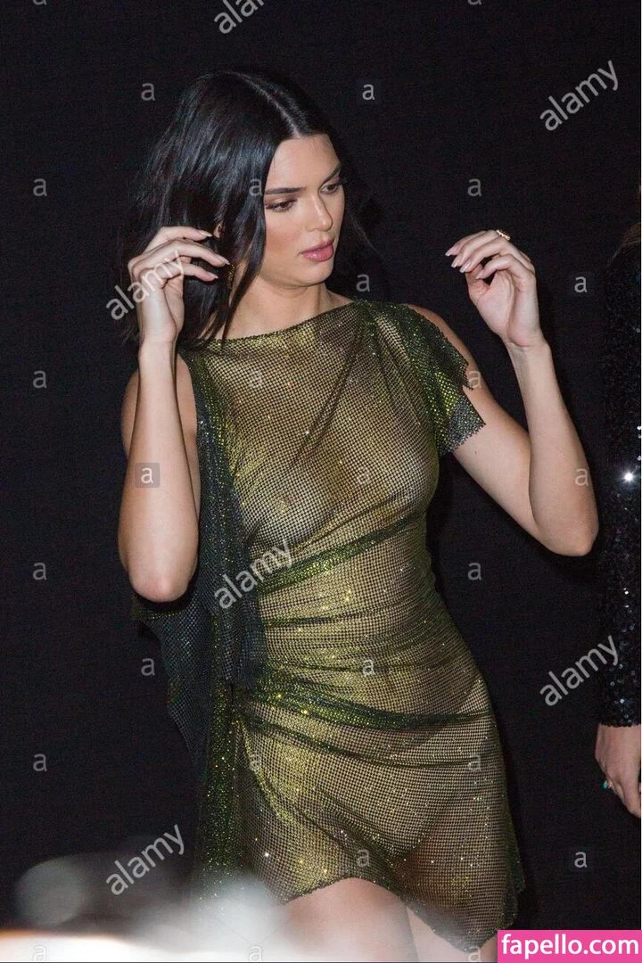 Kendall Jenner Onlyfans Photo Gallery 