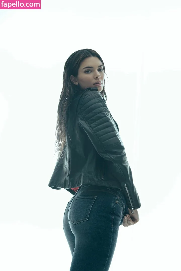 Kendall Jenner Onlyfans Photo Gallery 