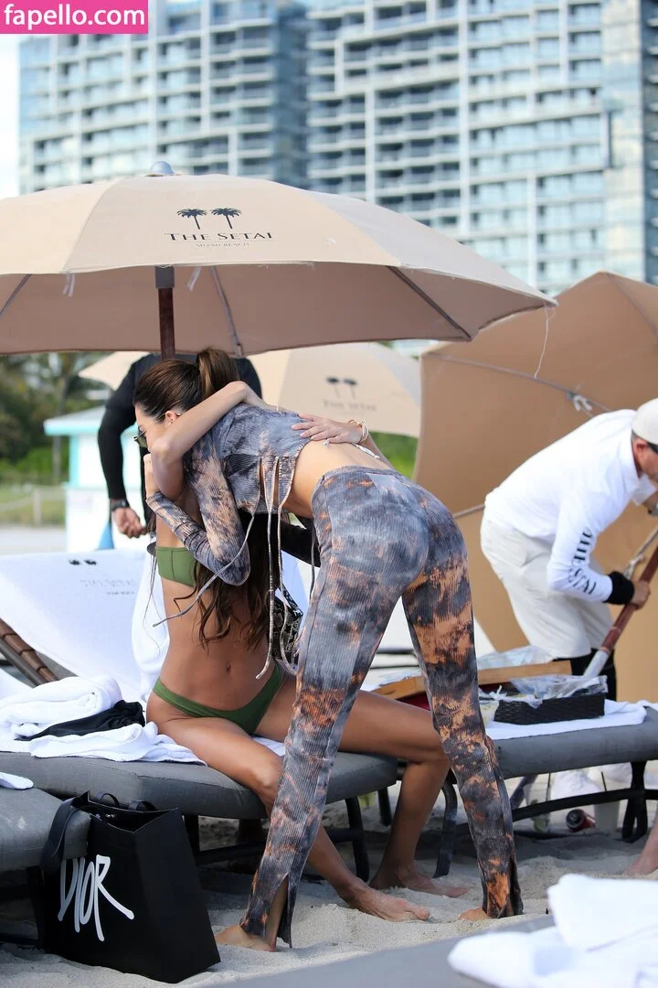 Kendall Jenner Onlyfans Photo Gallery 