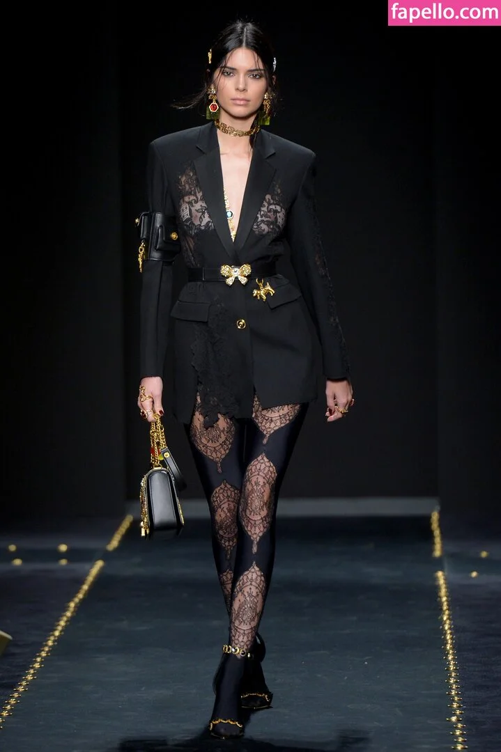 Kendall Jenner Onlyfans Photo Gallery 