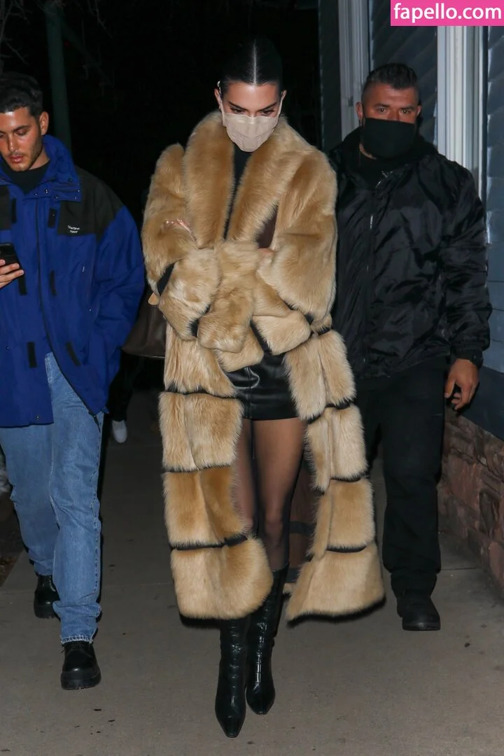 Kendall Jenner Onlyfans Photo Gallery 