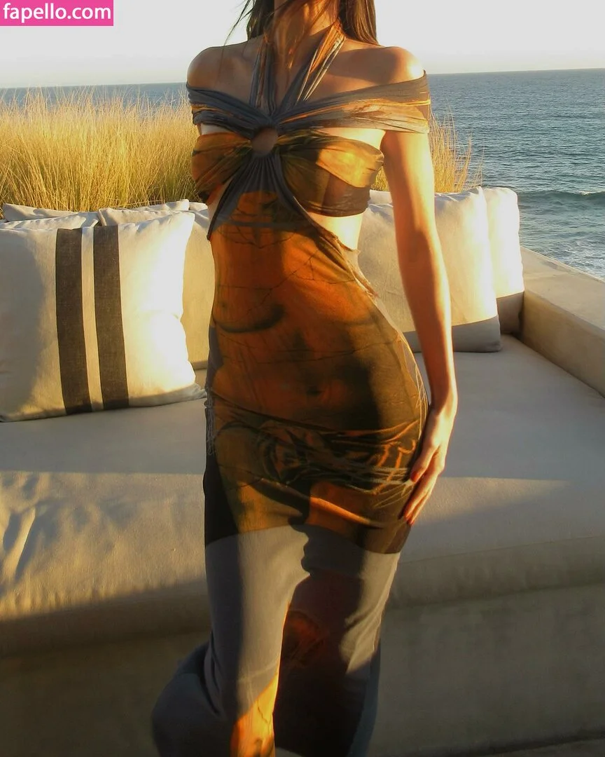 Kendall Jenner Onlyfans Photo Gallery 