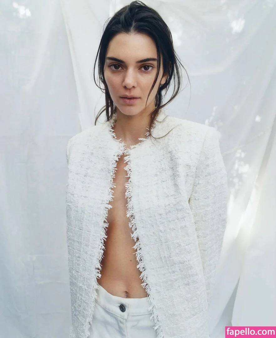 Kendall Jenner Onlyfans Photo Gallery 