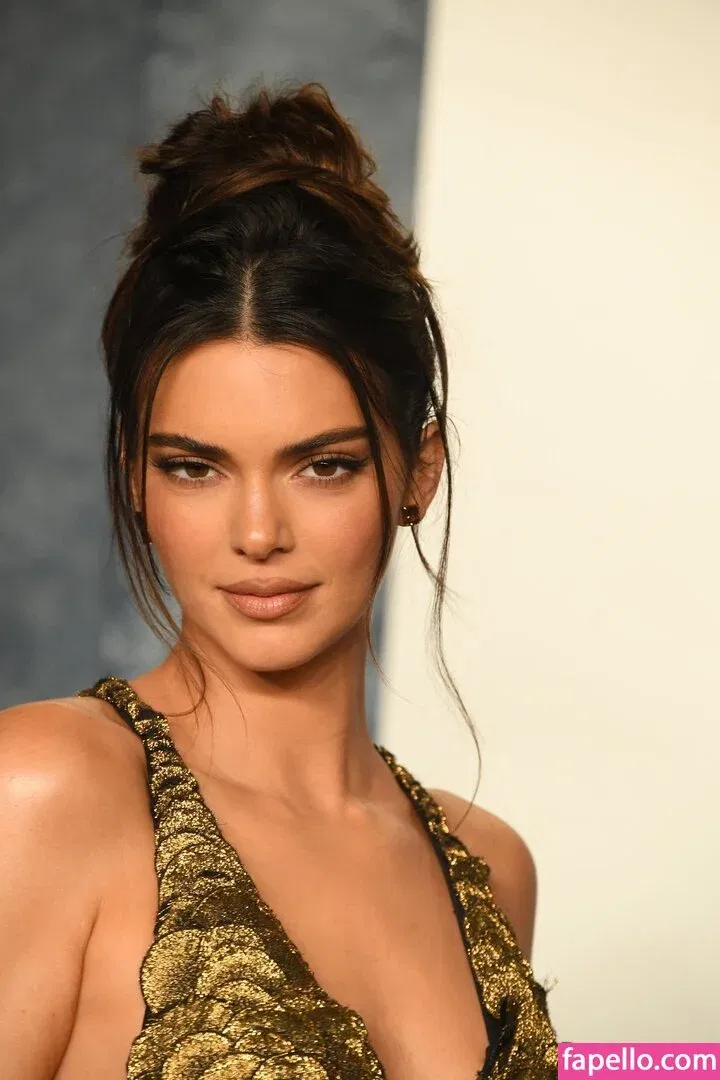 Kendall Jenner Onlyfans Photo Gallery 