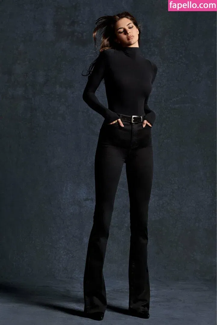 Kendall Jenner Onlyfans Photo Gallery 