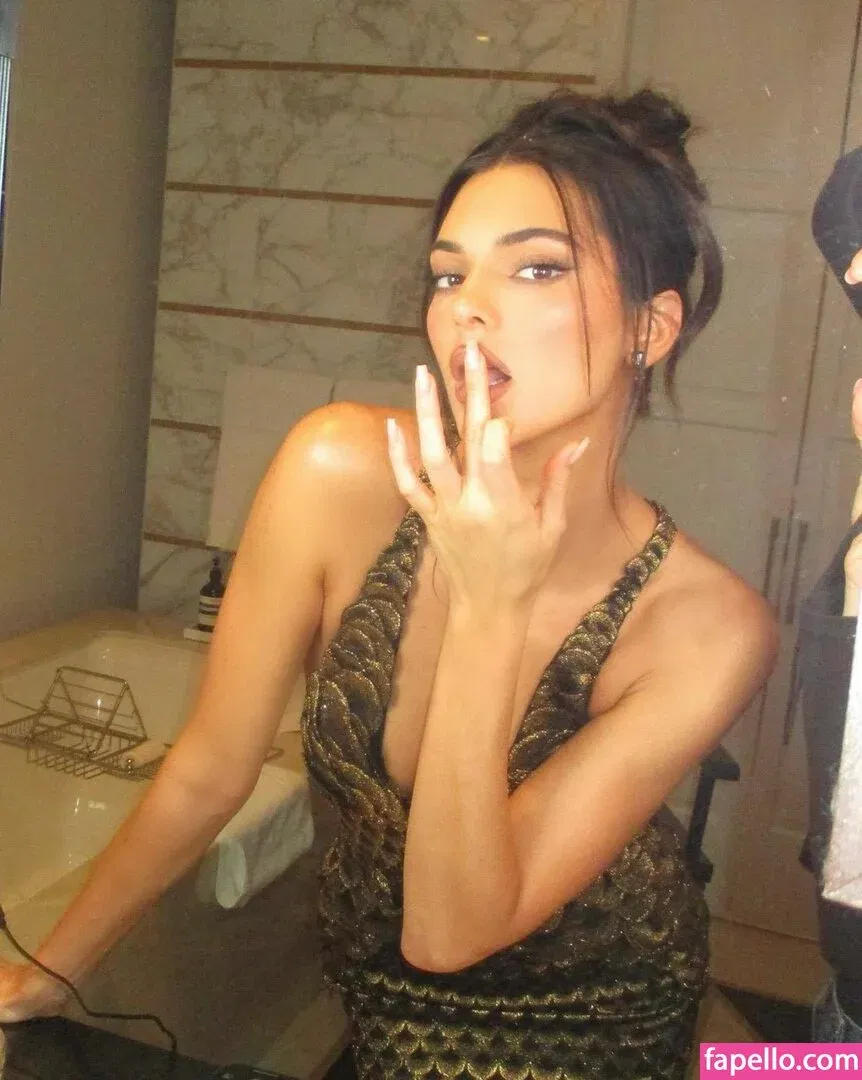 Kendall Jenner Onlyfans Photo Gallery 