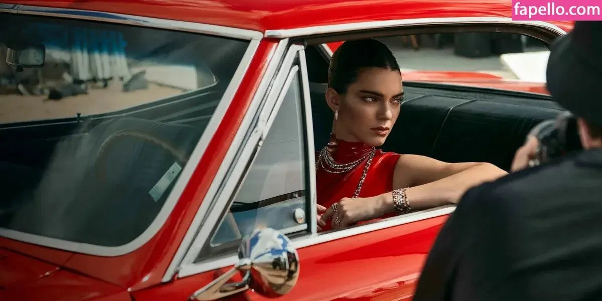 Kendall Jenner Onlyfans Photo Gallery 