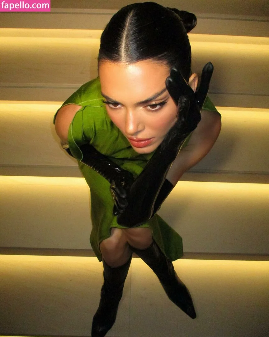 Kendall Jenner Onlyfans Photo Gallery 