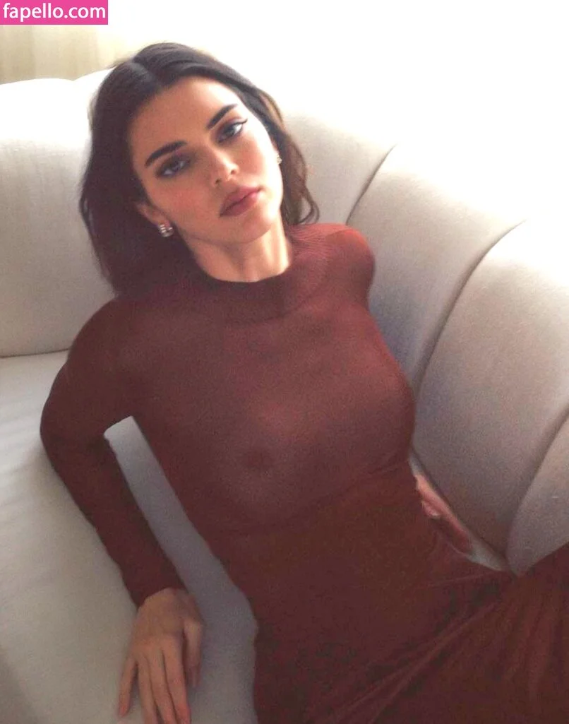 Kendall Jenner Onlyfans Photo Gallery 