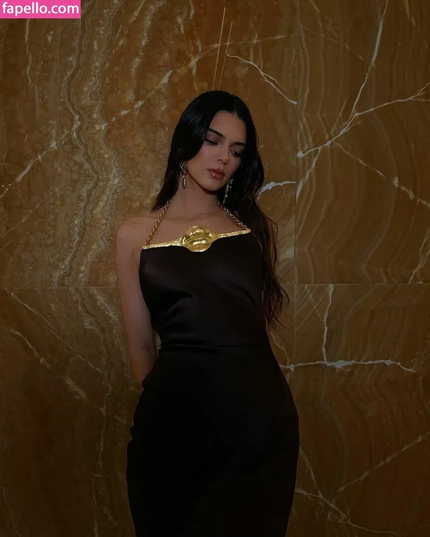 Kendall Jenner Onlyfans Photo Gallery 