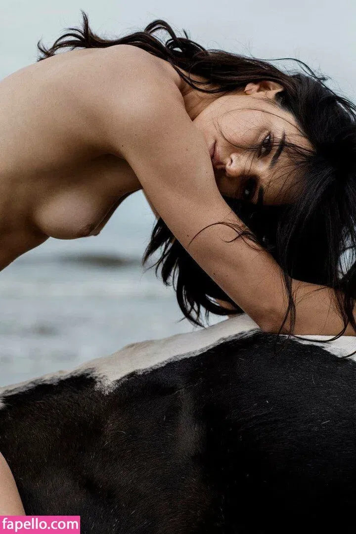 Kendall Jenner Onlyfans Photo Gallery 