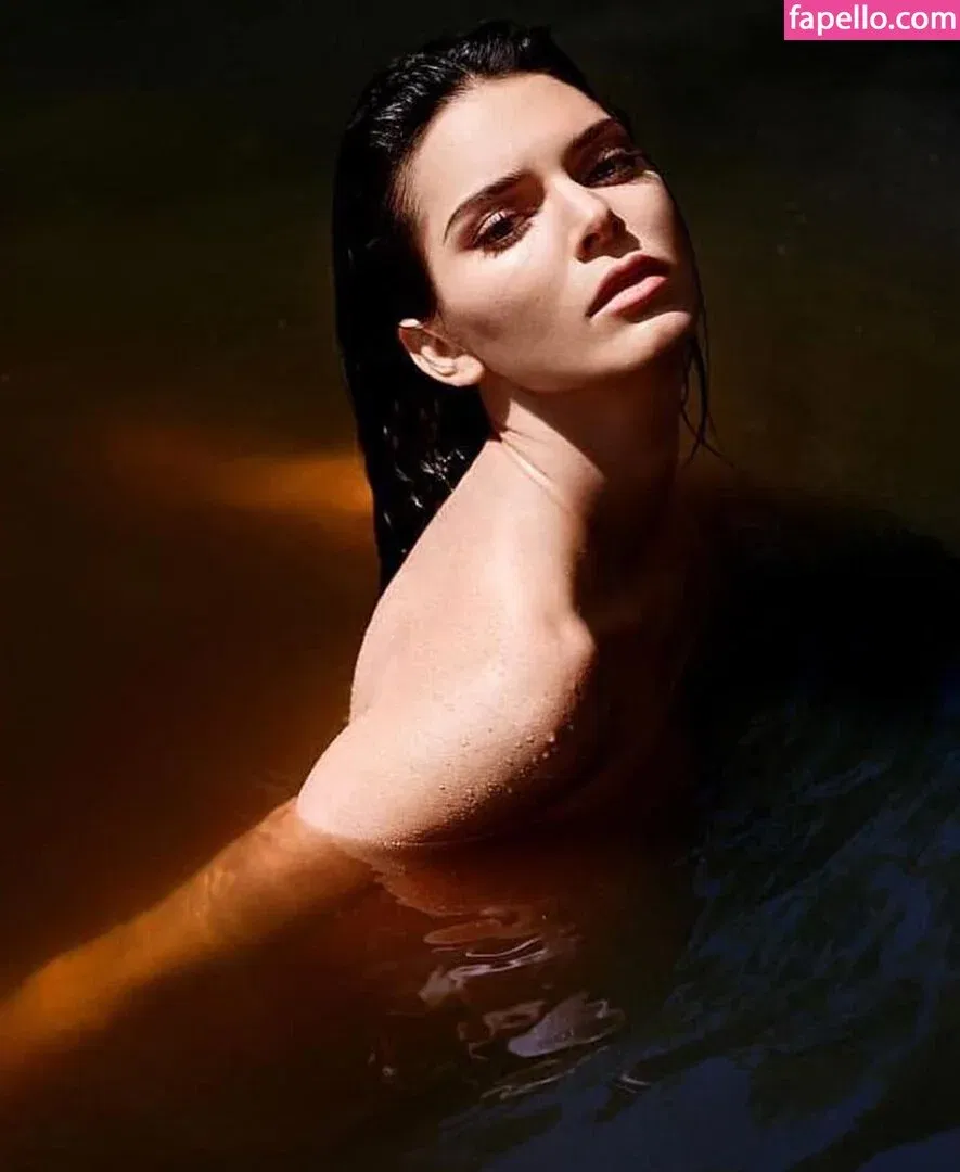 Kendall Jenner Onlyfans Photo Gallery 