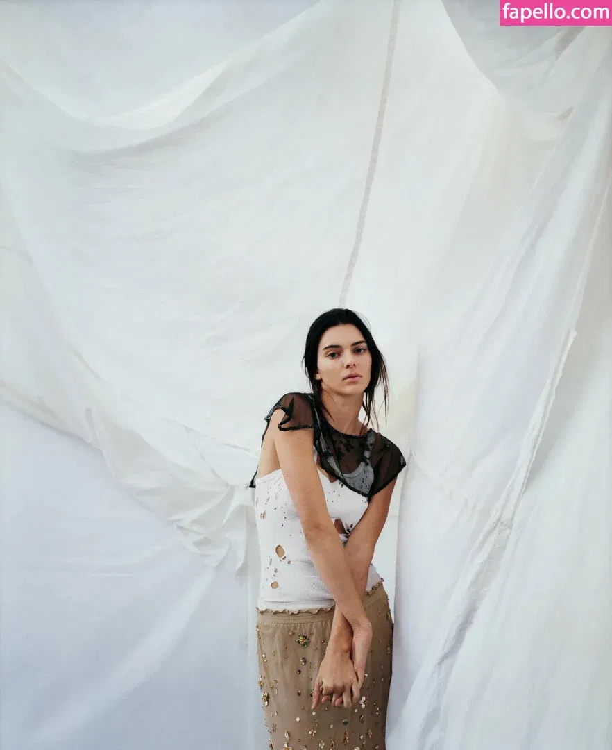 Kendall Jenner Onlyfans Photo Gallery 