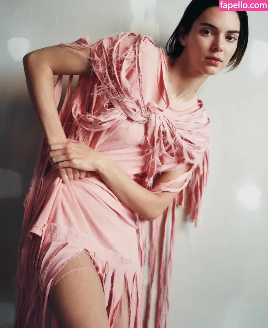 Kendall Jenner Onlyfans Photo Gallery 